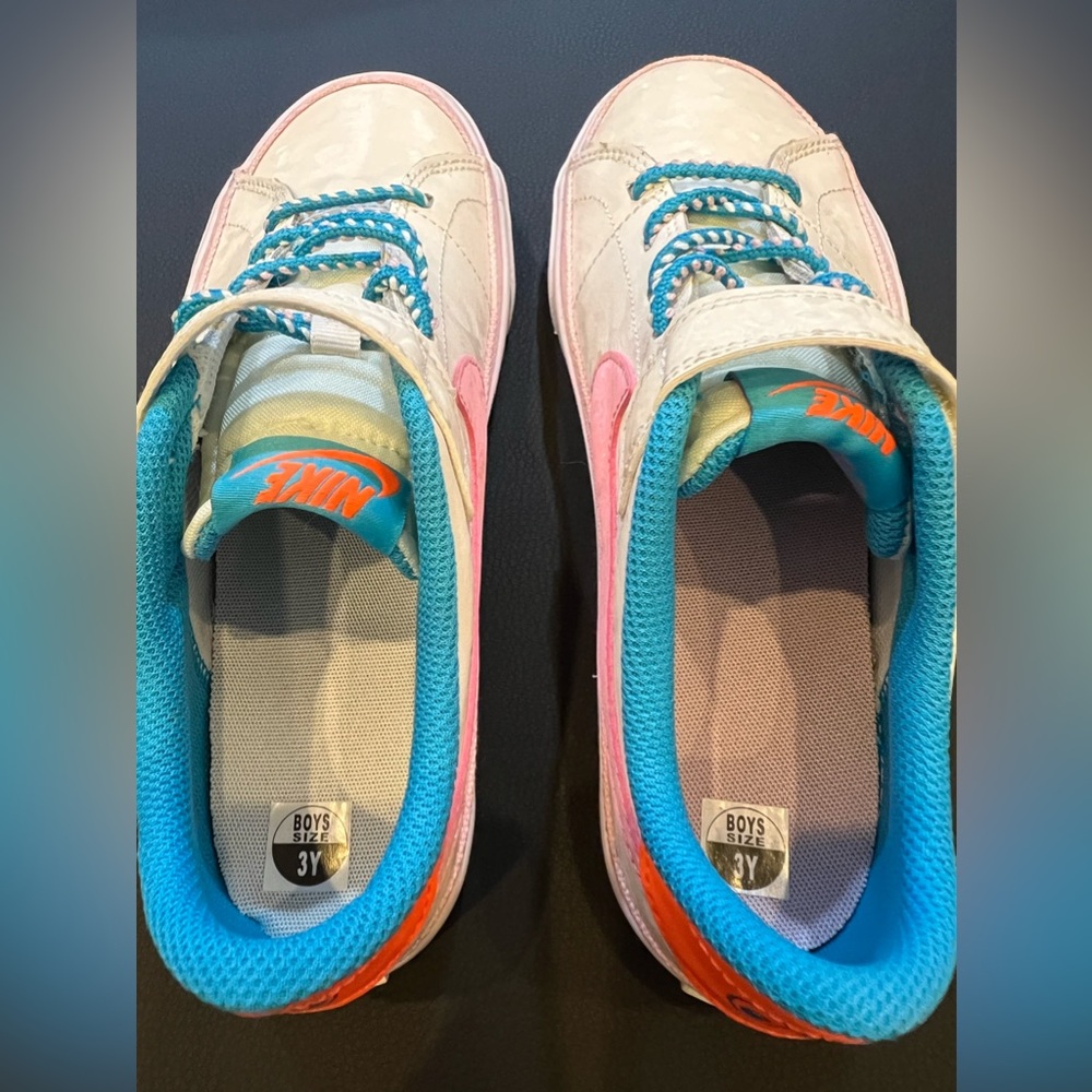 Nike boys sneakers, halloween edition - Picture 8 of 10